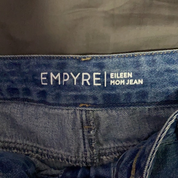 ☆Blue straight leg jeans, size 9, checkered side panels - Picture 2 of 3